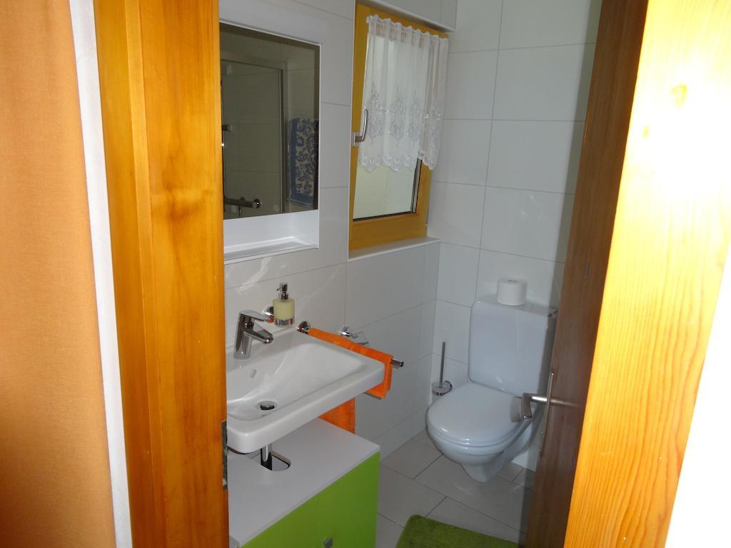 Ferienwohnung Casa Ursina Седрён Номер фото